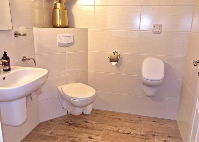 Hiskas Hoff * 라우더펜